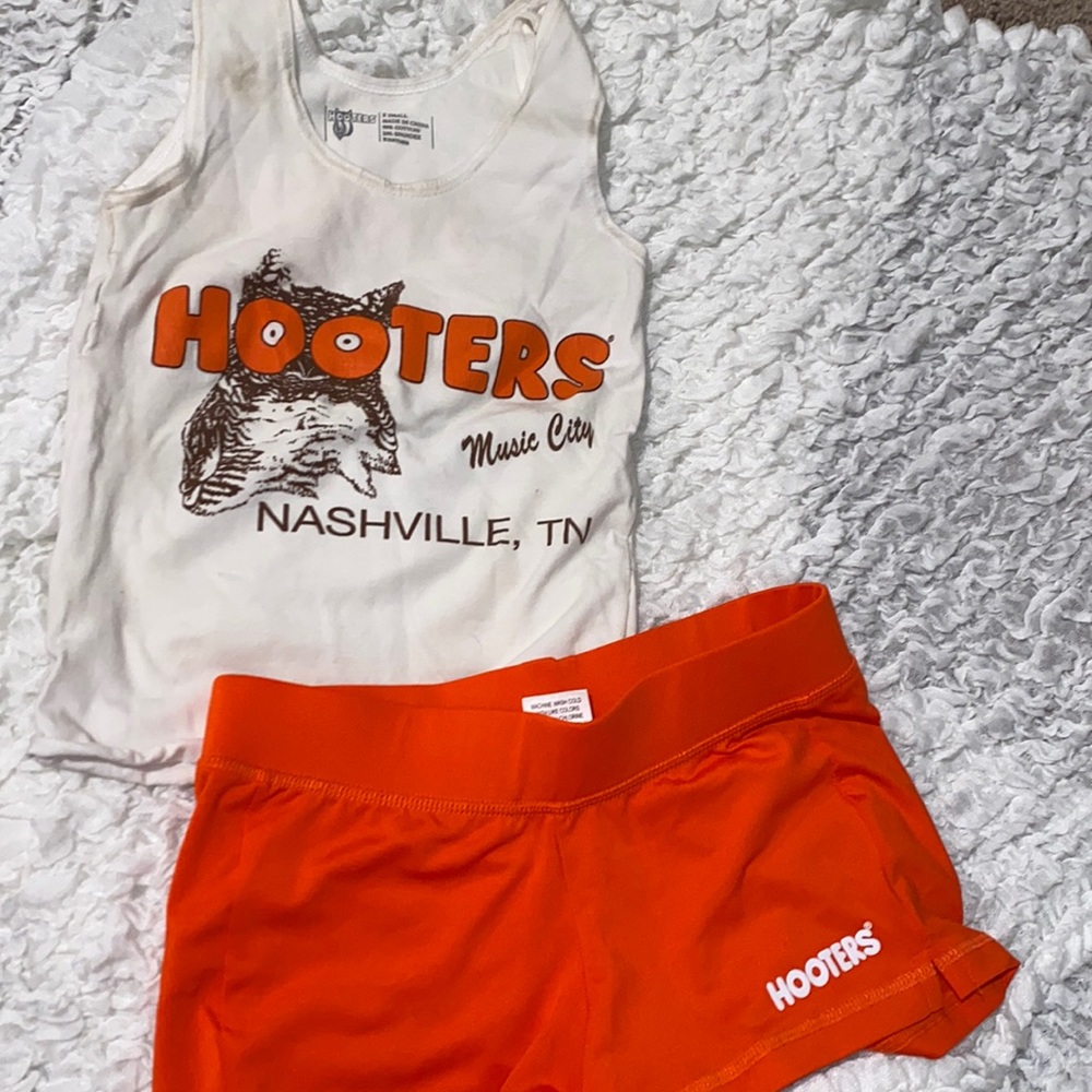 Nashville hooters uniform collection